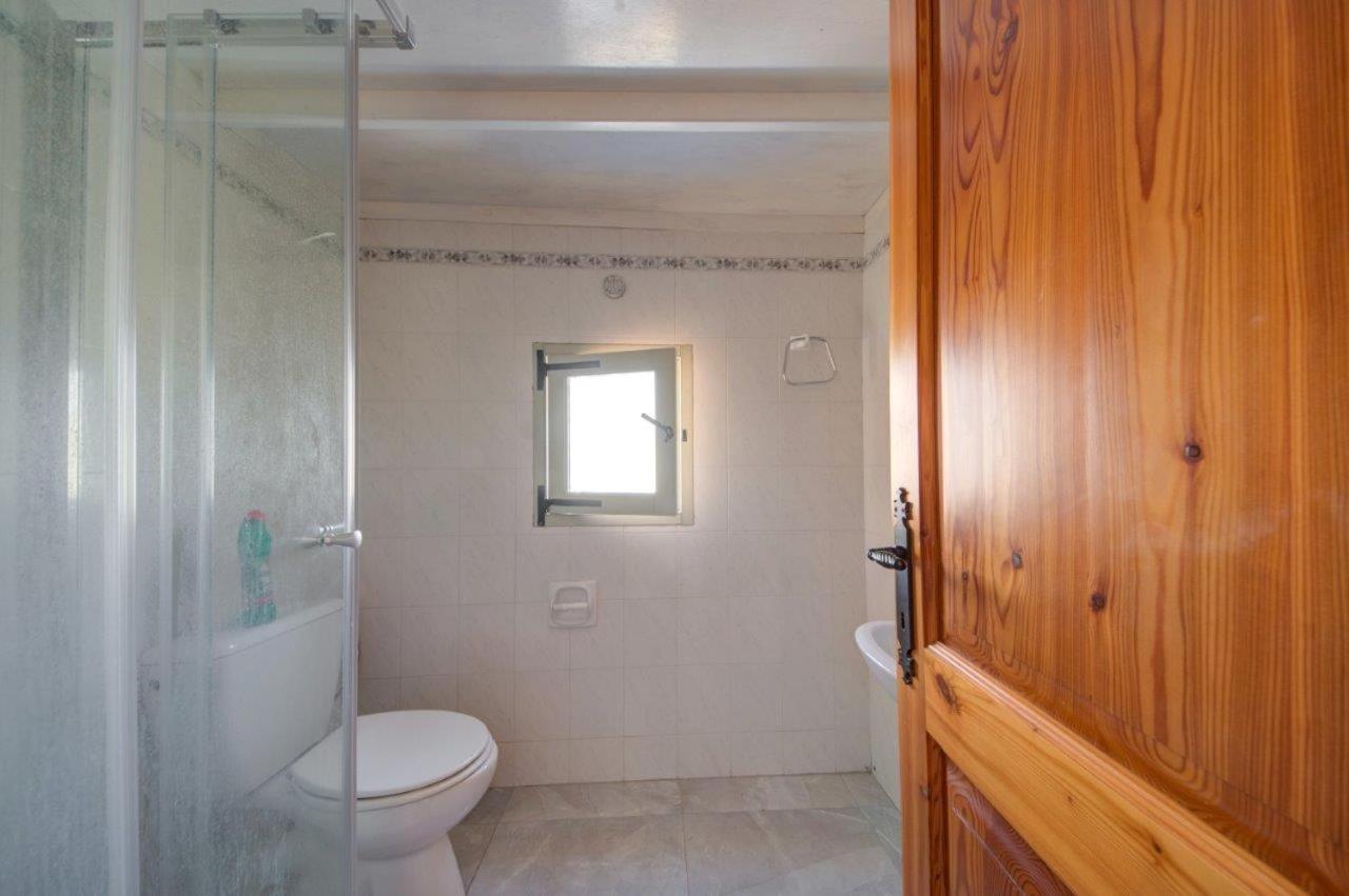 Għasri Razzett Warda B&B الغرفة الصورة